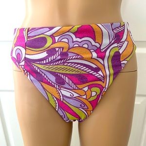 Becca  bottom only-size M